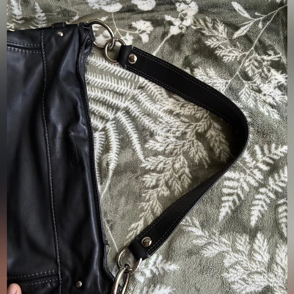 Coach Black Leather Hobo Shoulder Bag